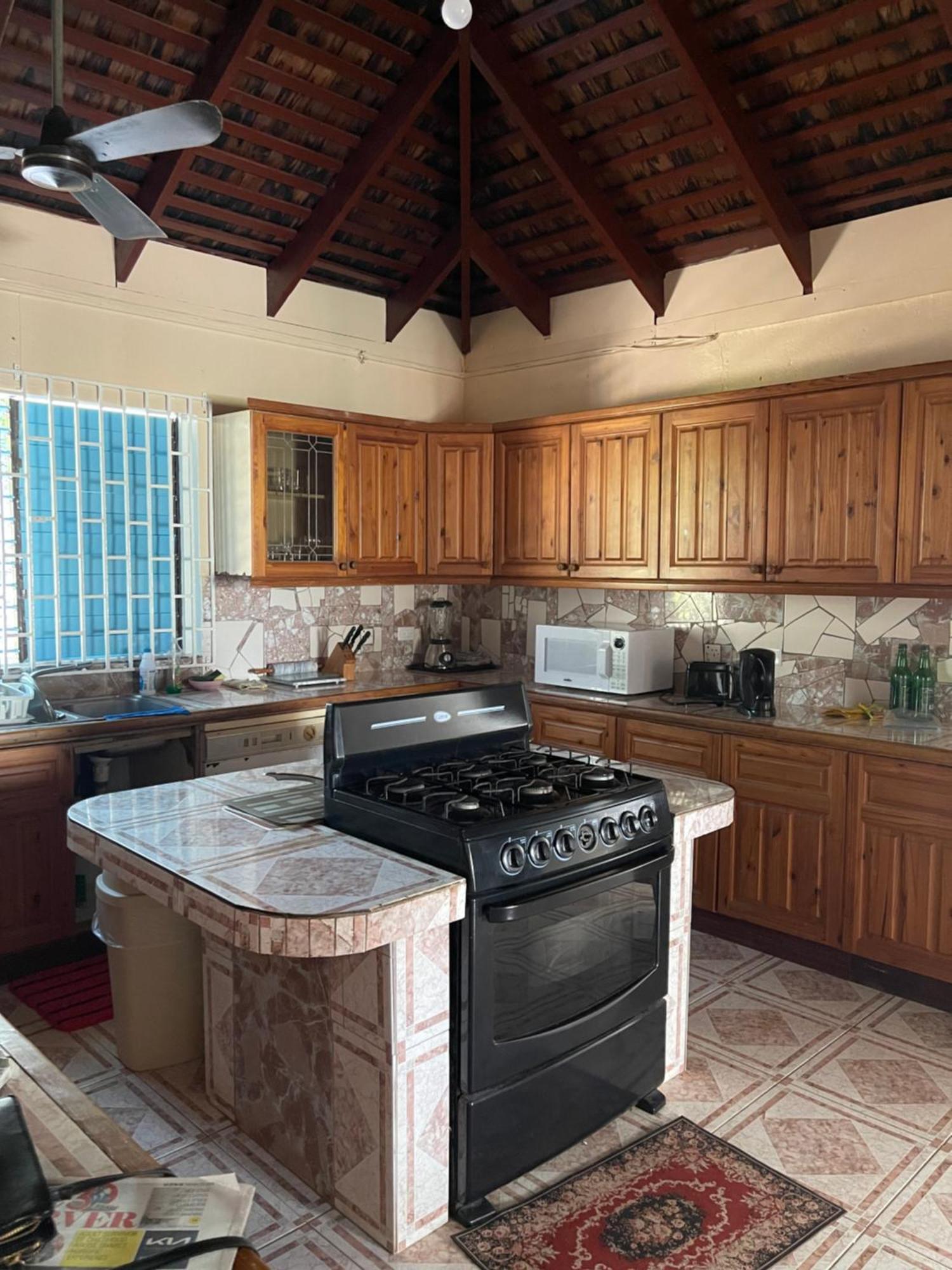 Peaceful Private Home With Exclusive Swimming Pool! Бухта Монтего Экстерьер фото